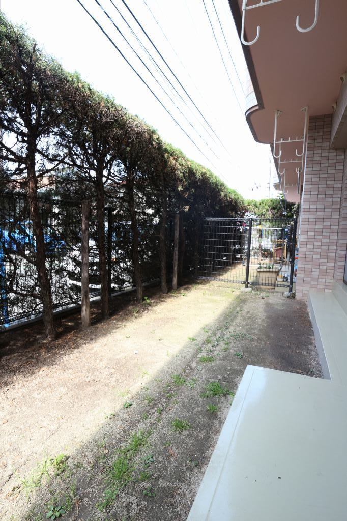 ソシア１５ テラス（１F）　※別号室参考写真