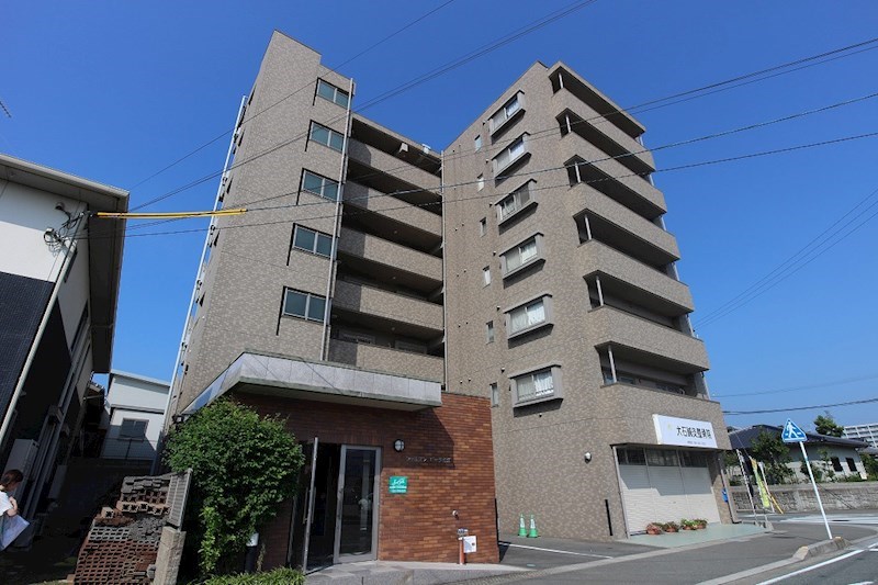 シャルマンパーク若江 外観