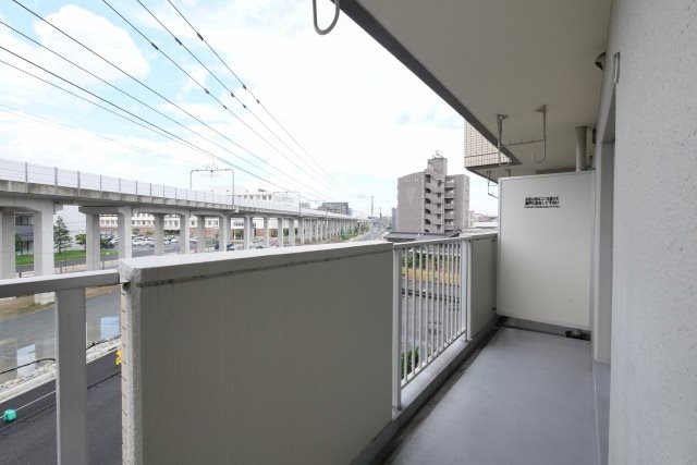 コーポ東大利 バルコニー