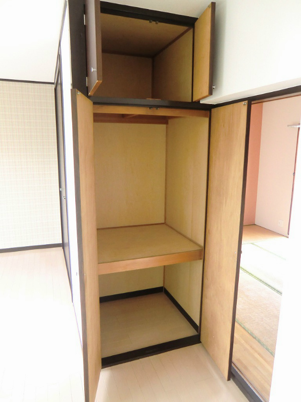 サンシティ都府楼 リビング収納