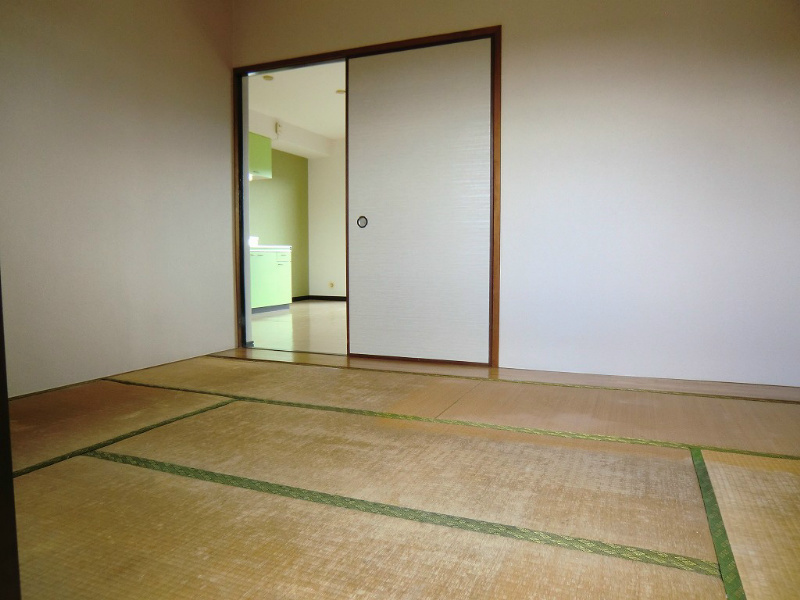 サンシティ都府楼 和室