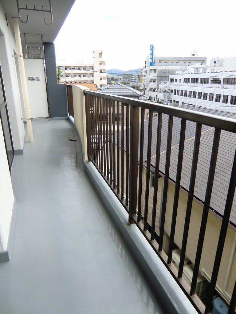 サンシティ都府楼 ベランダ