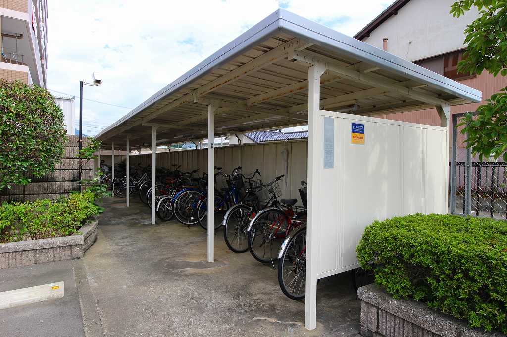 三愛シティライフ都府楼前 駐輪場