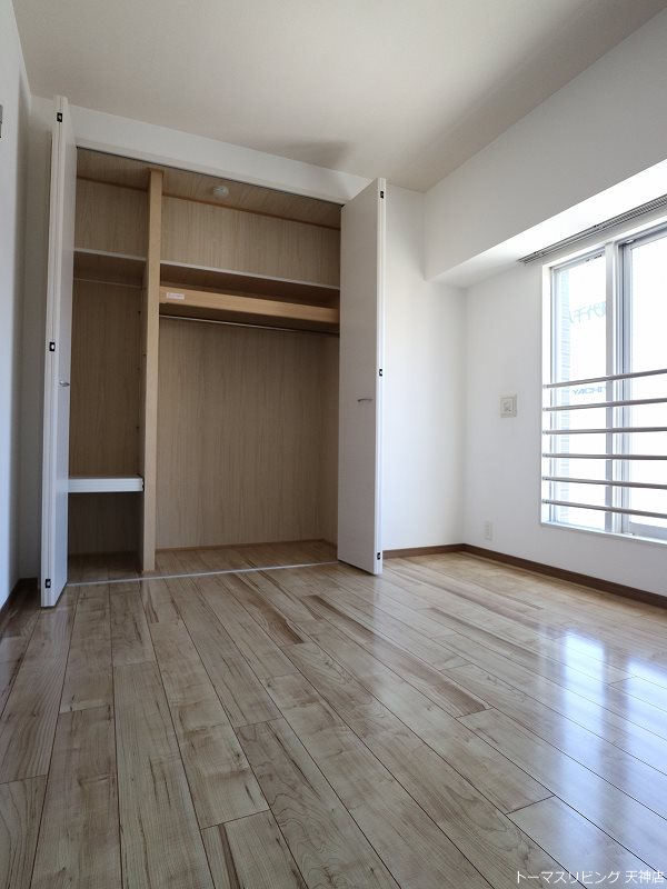 イーグル薬院参番館 収納