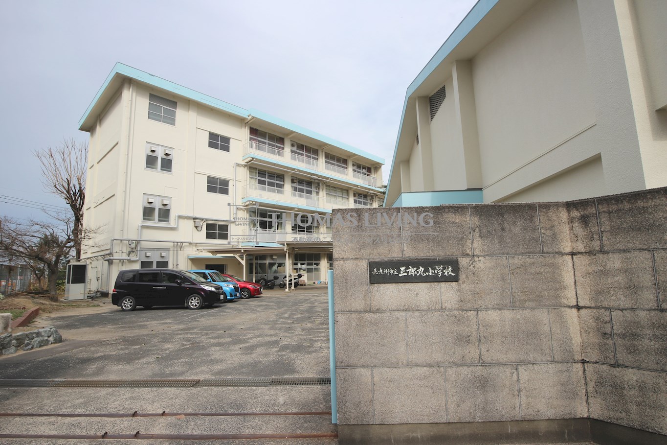 SHIZUKA BLDG 北九州市立三郎丸小学校