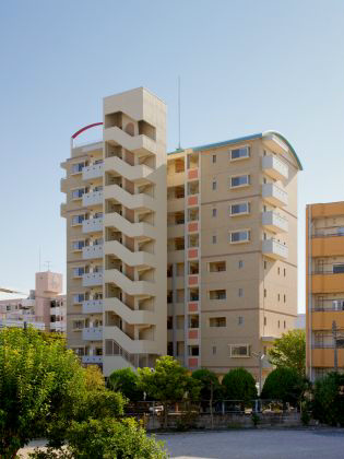 サンシャイン妙見表参道 バス停、目の前です