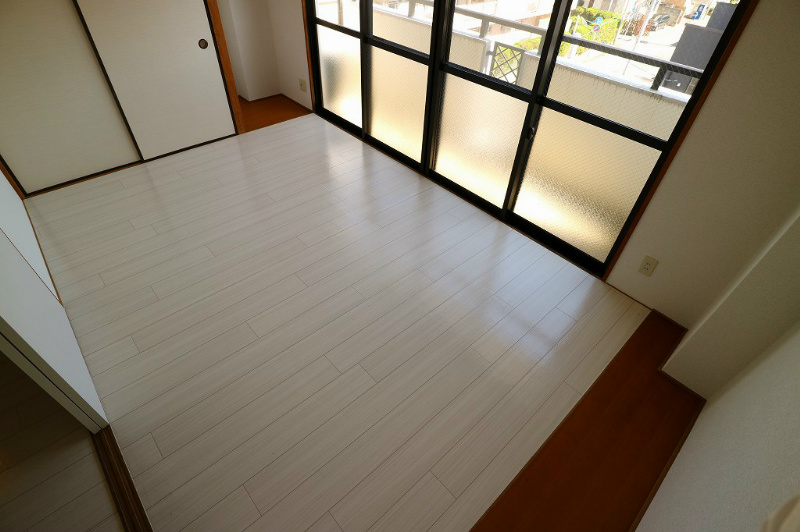 スプリングヒルズ宝 室内　※別号室参考写真