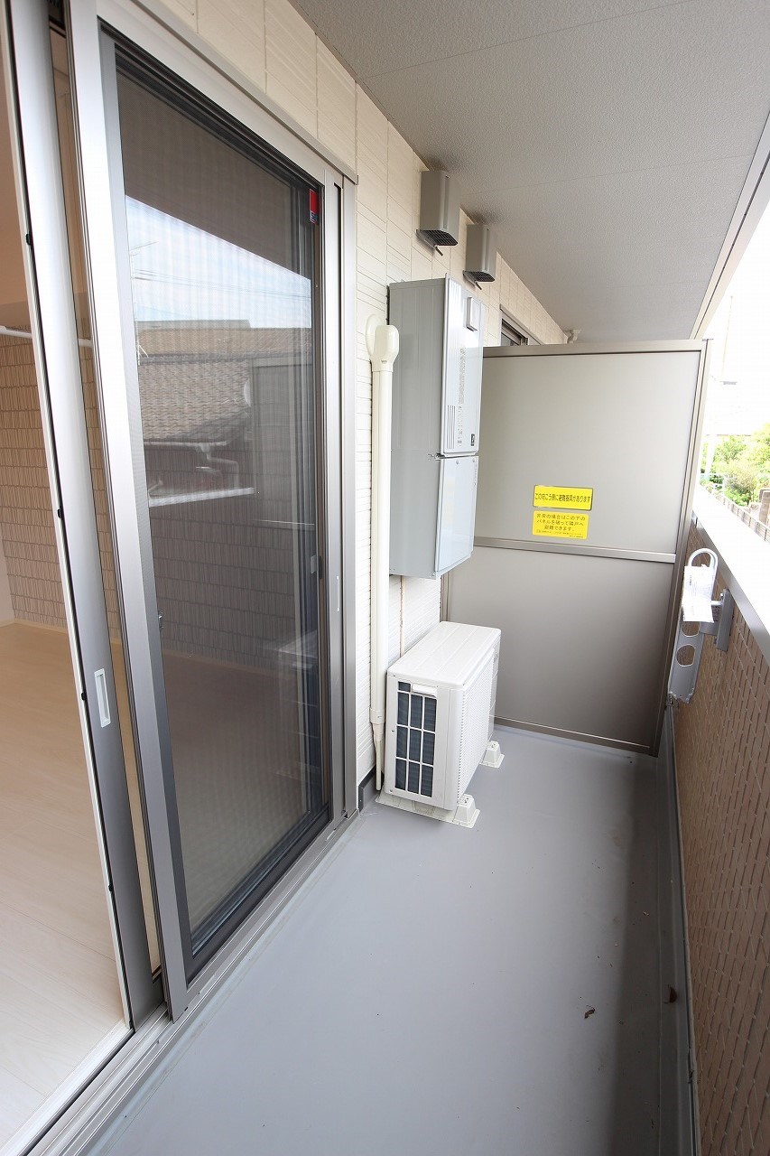D-room白銀 同タイプ別物件となりますので、ご参照下さい。