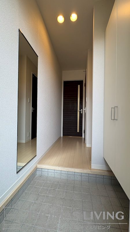 ベラフォレスタ足立 玄関