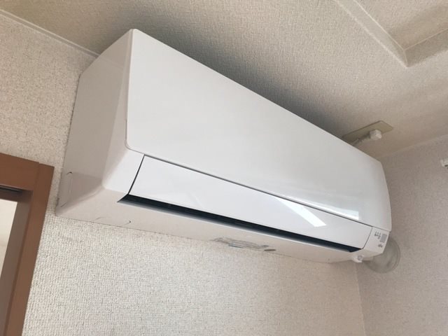リバーグレイス 冷暖房が備わっています。