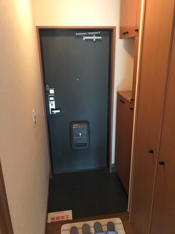 リバーグレイス 玄関