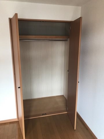 リバーグレイス 収納