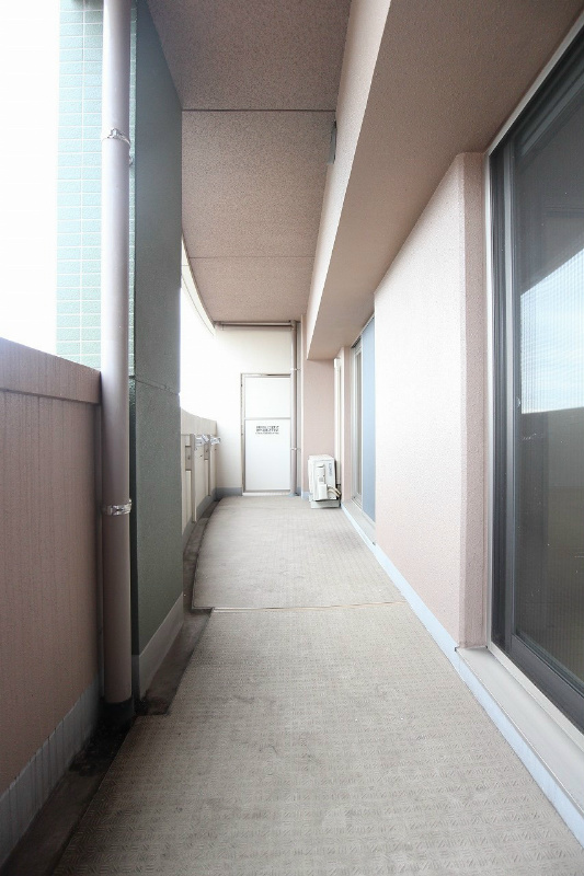 ウイングス三萩野 ベランダ
