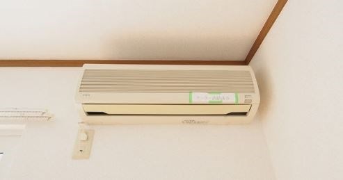 ラフィネ瑞穂 冷暖房が一台備わっています。