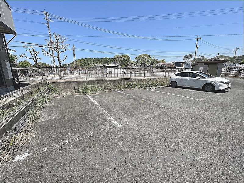 セジュール波多野 駐車場