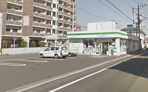 グリーンコート楽Ⅱ ﾌｧﾐﾘｰﾏｰﾄ 八幡西陣原1丁目店