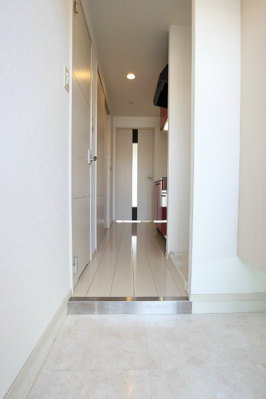 S-FORT小倉 オシャレな玄関です。