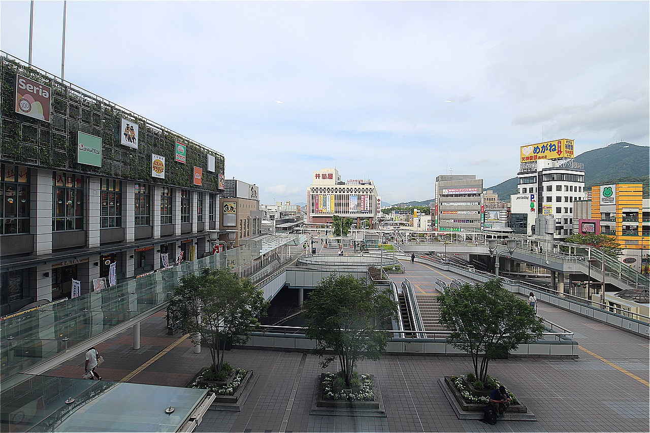レオーネ39 井筒屋黒崎店
