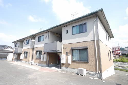 リバージュ石坪A 外観
