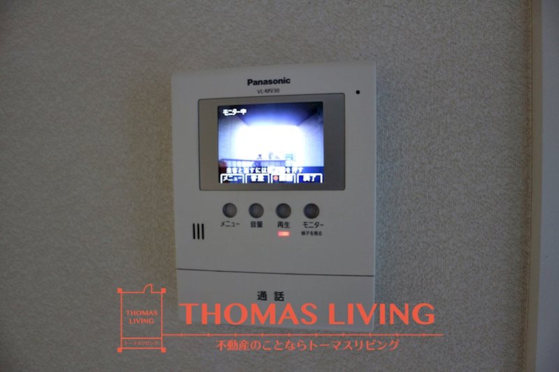 シェソワ ロゼ モニター付インターホンで来客者の顔が見えて安心です。