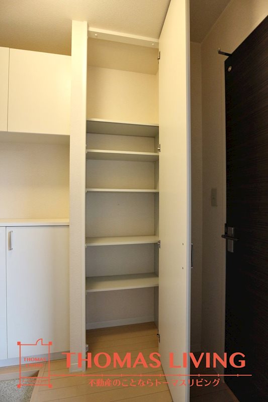 シェソワ ロゼ 各部屋に収納があります。