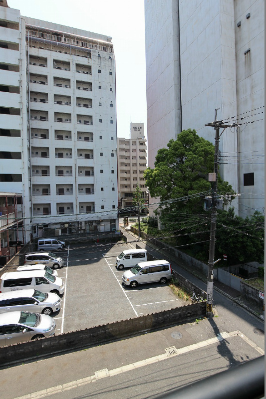 アルバ新海 閑静な住宅街