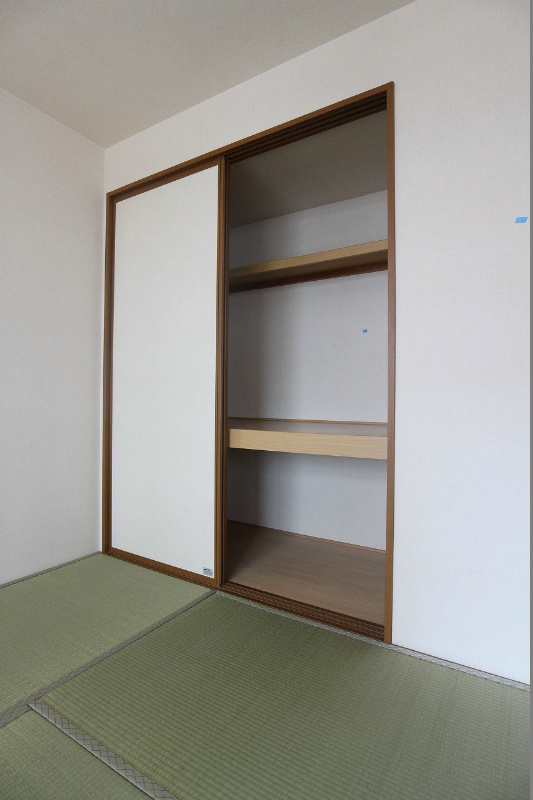 アルバ新海 収納