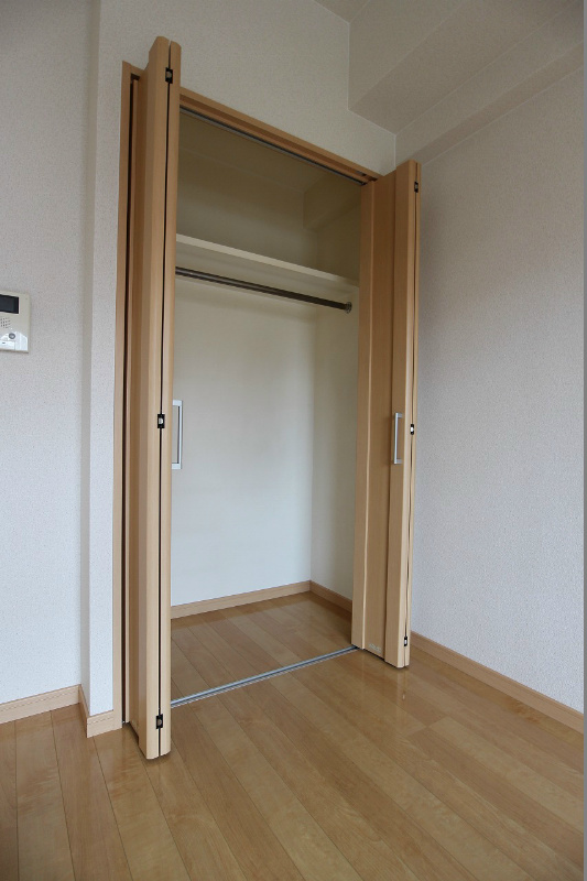 サンシャイン妙見表参道 クローゼット。