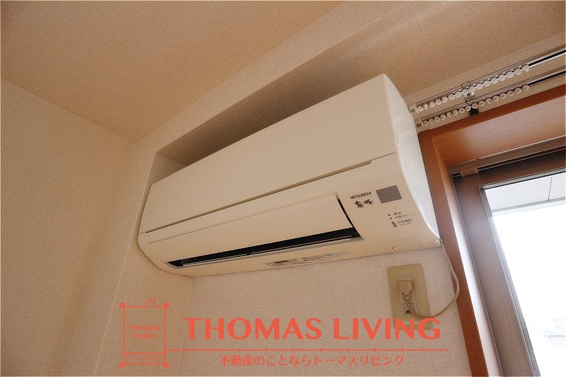 ロワイヤルT・N Ⅱ 冷暖房一台備わっています。