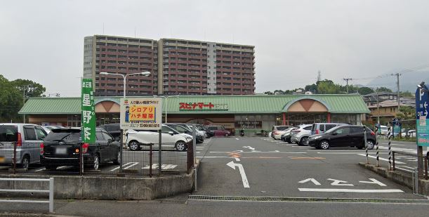 BRAVE BASE 八幡西 ｽﾋﾟﾅﾏｰﾄ 穴生店