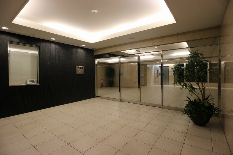 シャトレ大手町　S棟 安心・安全のオートロックです。