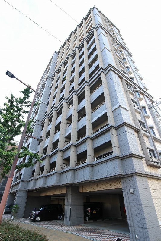 ニューサンリバー12番館 外観