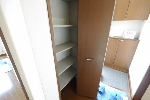 サンライト新町A棟 玄関