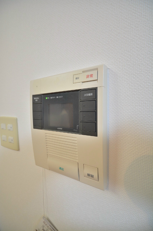ジュピター TVインターホン付きです。