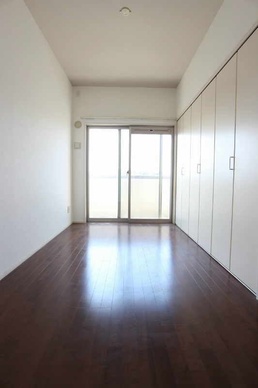 ギャラン井堀 ※同じ物件の別号室をご参照ください。床・建具・壁紙色などが異なる場合があります。