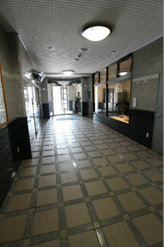 ロイヤルセンターＢＬＤ ロビー