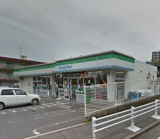 赤坂リプル ﾌｧﾐﾘｰﾏｰﾄ 小倉赤坂一丁目店