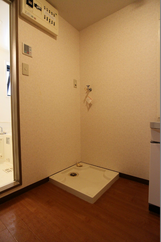 エルスール小原川 Ⅰ番館 ※参照※別号室の写真です。