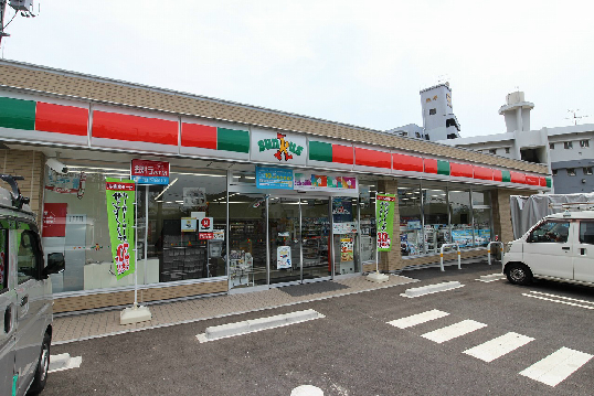 エルスール湯川　参番館 ｻﾝｸｽ 小倉安部山入口店