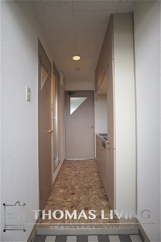 アリビオ八幡 階数によって建具などの色味が異なる場合があります。