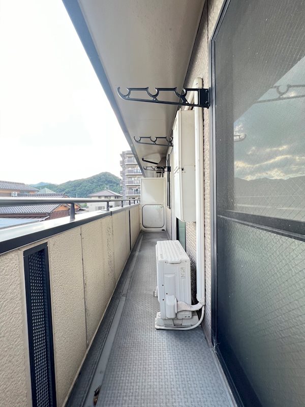 グローリー中村 ※別号室の写真です。日当たり良好です。