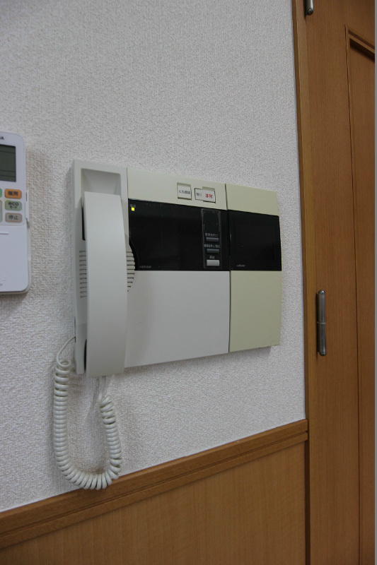 エリアグリーン インターホン