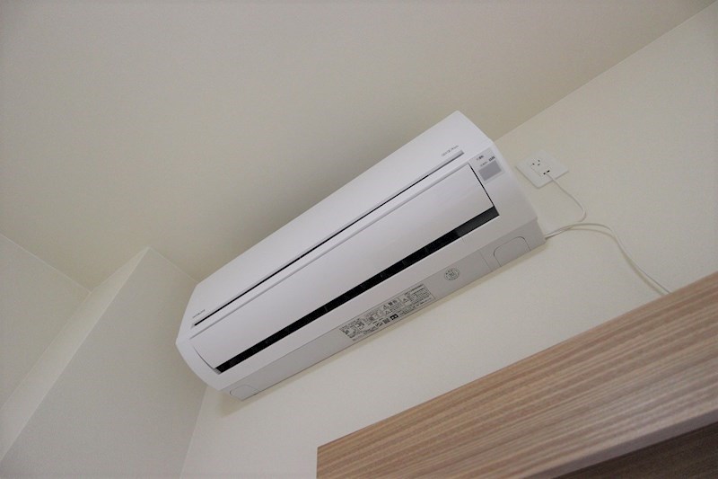 ロイヤルノースナイン 冷暖房は全部屋に設置で計3台です。