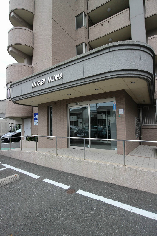 雅ビル 外観