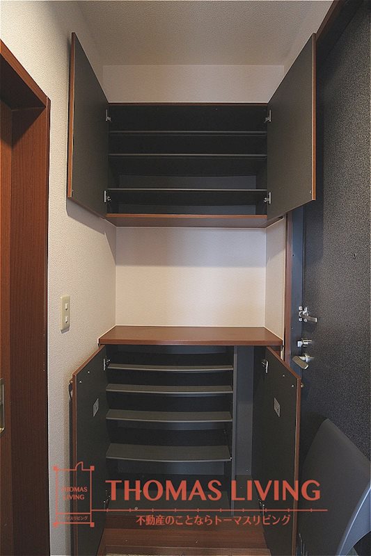 エクセルコート B棟 玄関収納のお写真です。