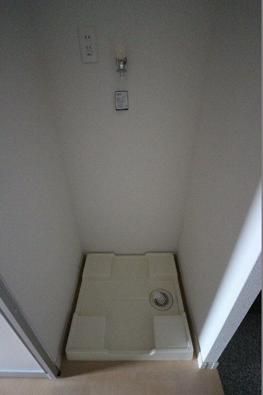 プランドール九工大前 洗面所