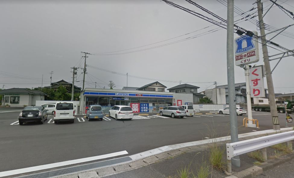ジェイ・ヴィルタスⅤ  ﾛｰｿﾝ やはたのぶ店