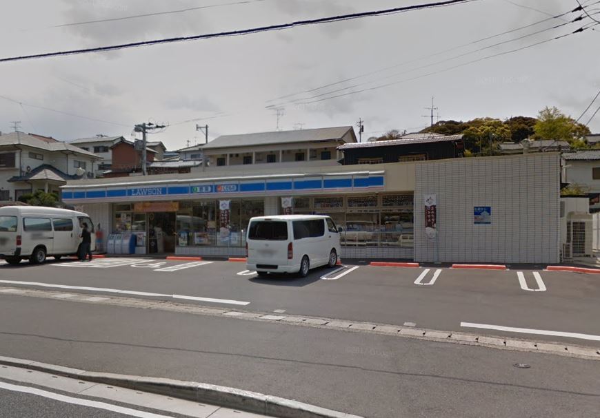  D-room上の原 ﾛｰｿﾝ 八幡永犬丸東町店
