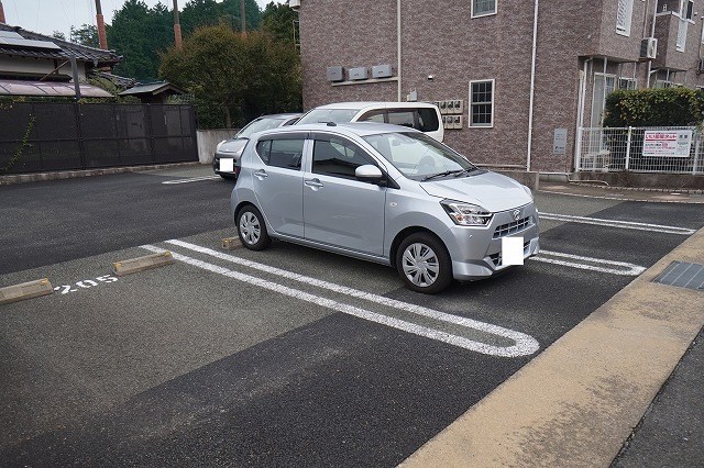 エスポワール吉田Ⅲ エントランス