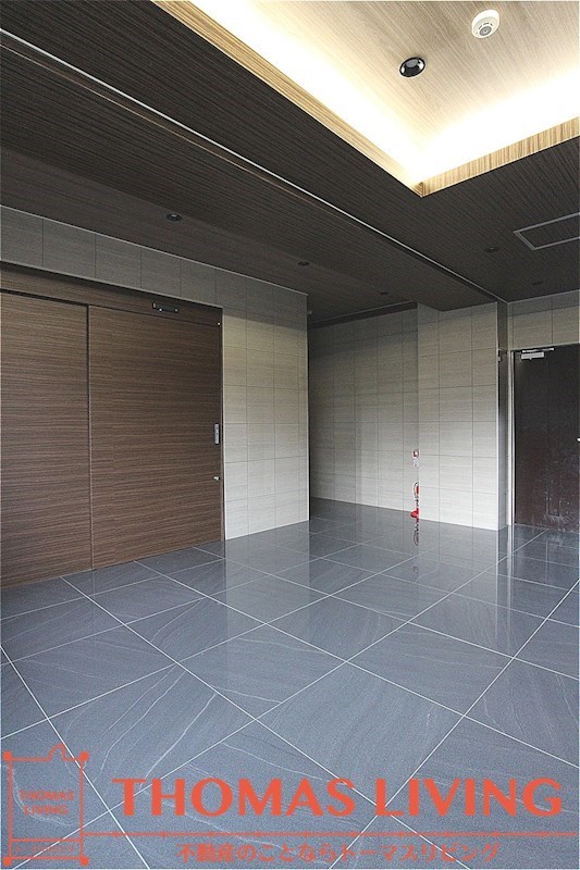 THE SQUARE Club Residence ロビー